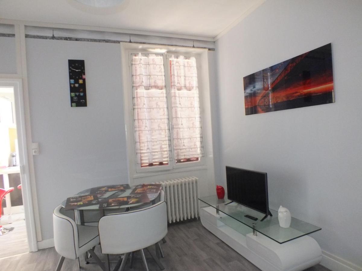 Residence Mifaly ชาโตรูซ์ ภายนอก รูปภาพ